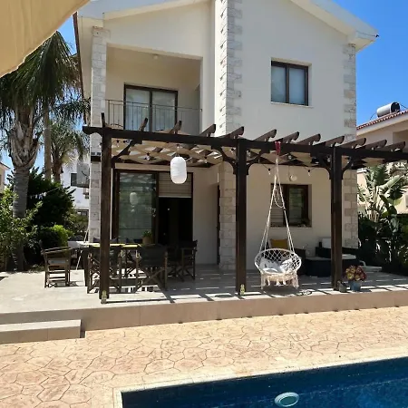 Ada By Multirents וילה